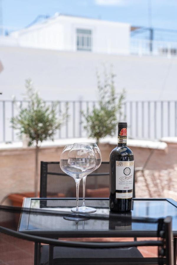 Апартаменти Wineart House, Terracielo Indipendente Nel Centro Di Монополі Екстер'єр фото